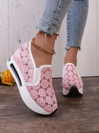 Aéra - Baskets en Dentelle Florale à Velcro