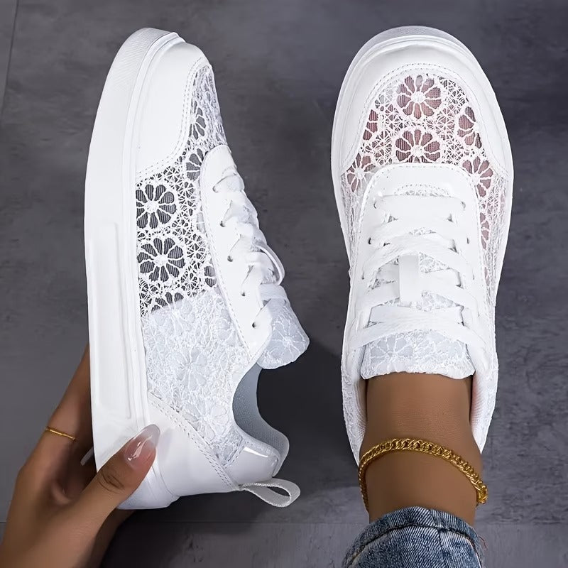 Dentelle - Baskets en Dentelle Florale