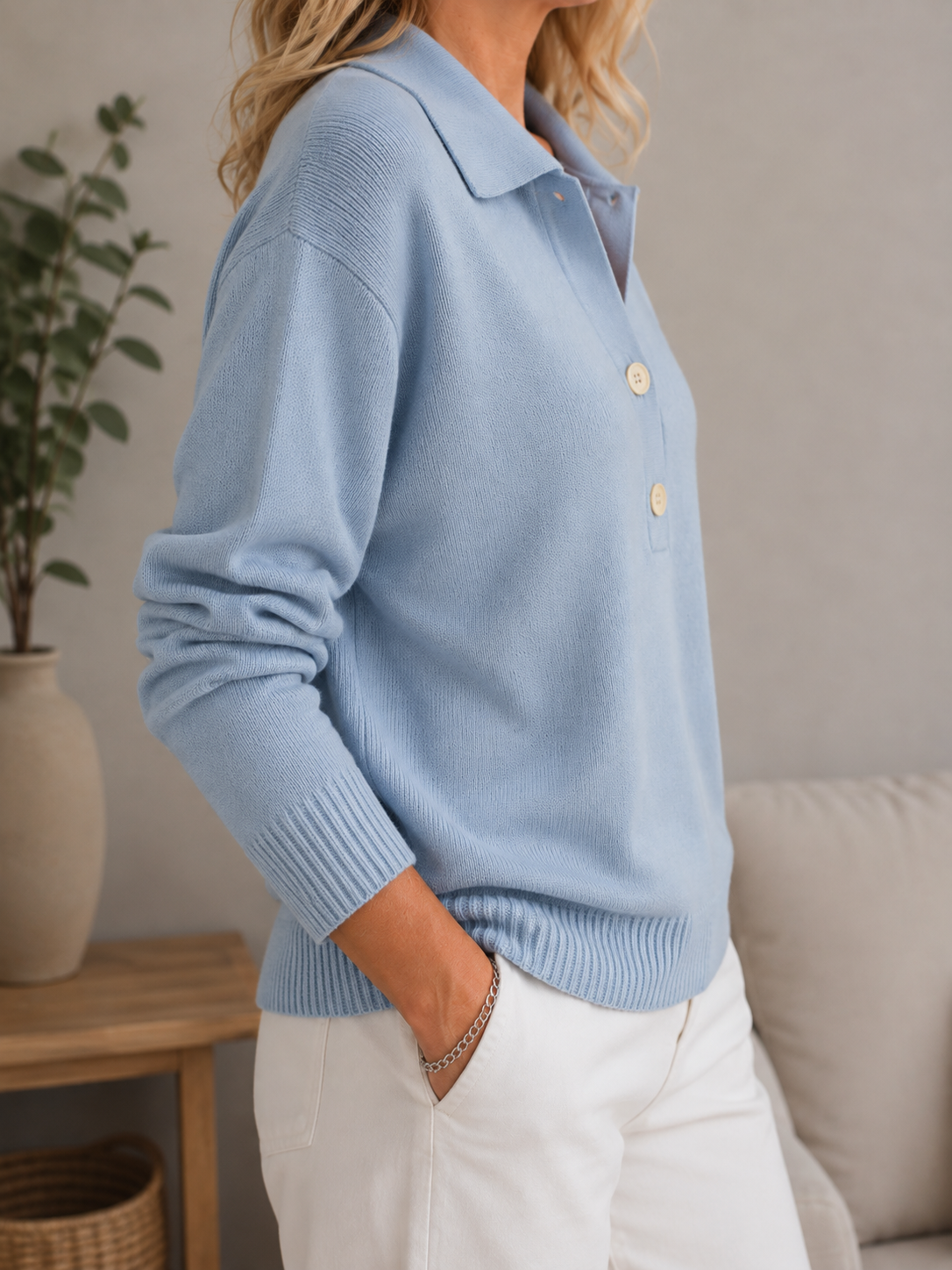 Milena | Elegantní svetr s knoflíky