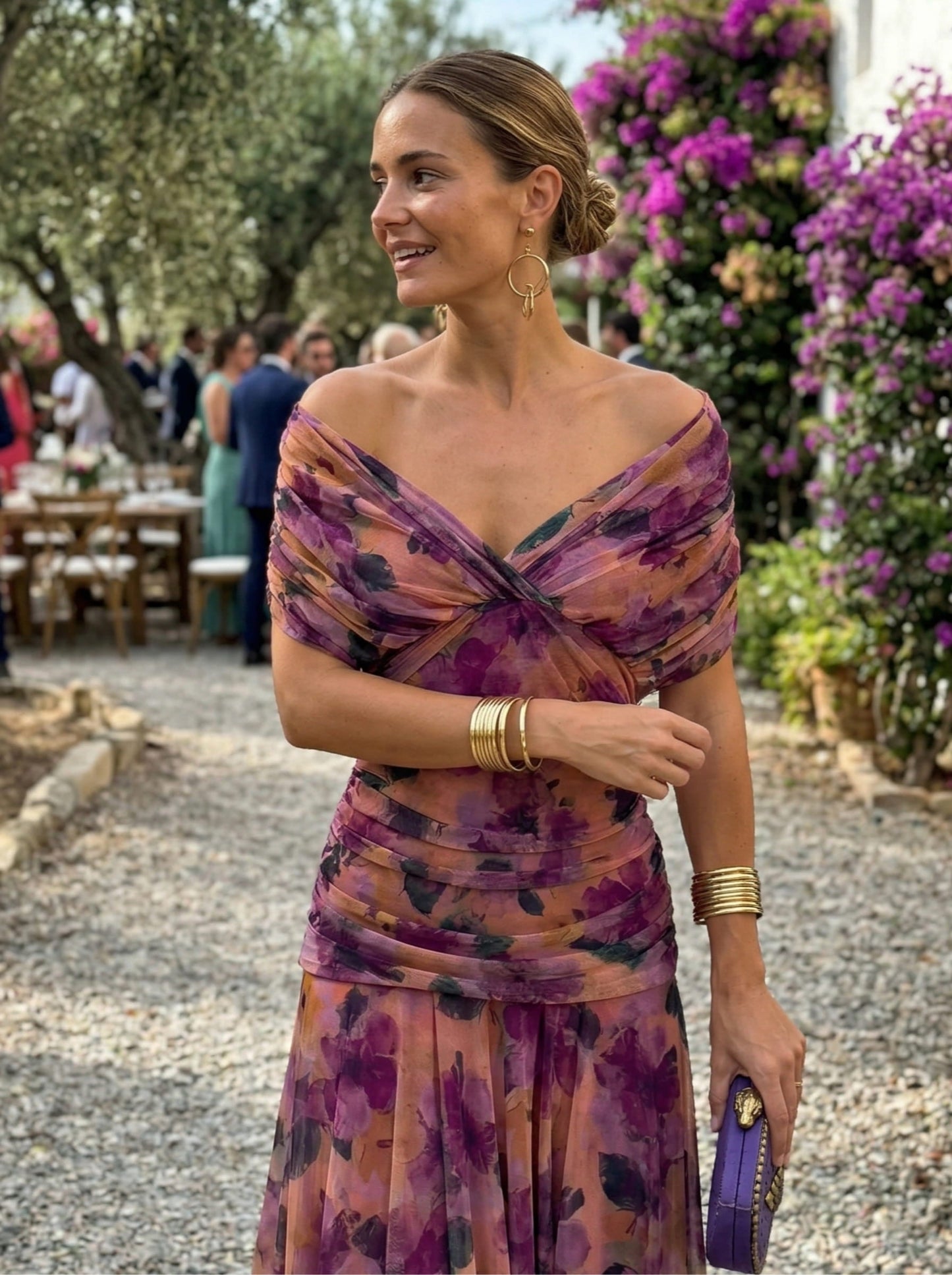 Robe longue avec decollete en V