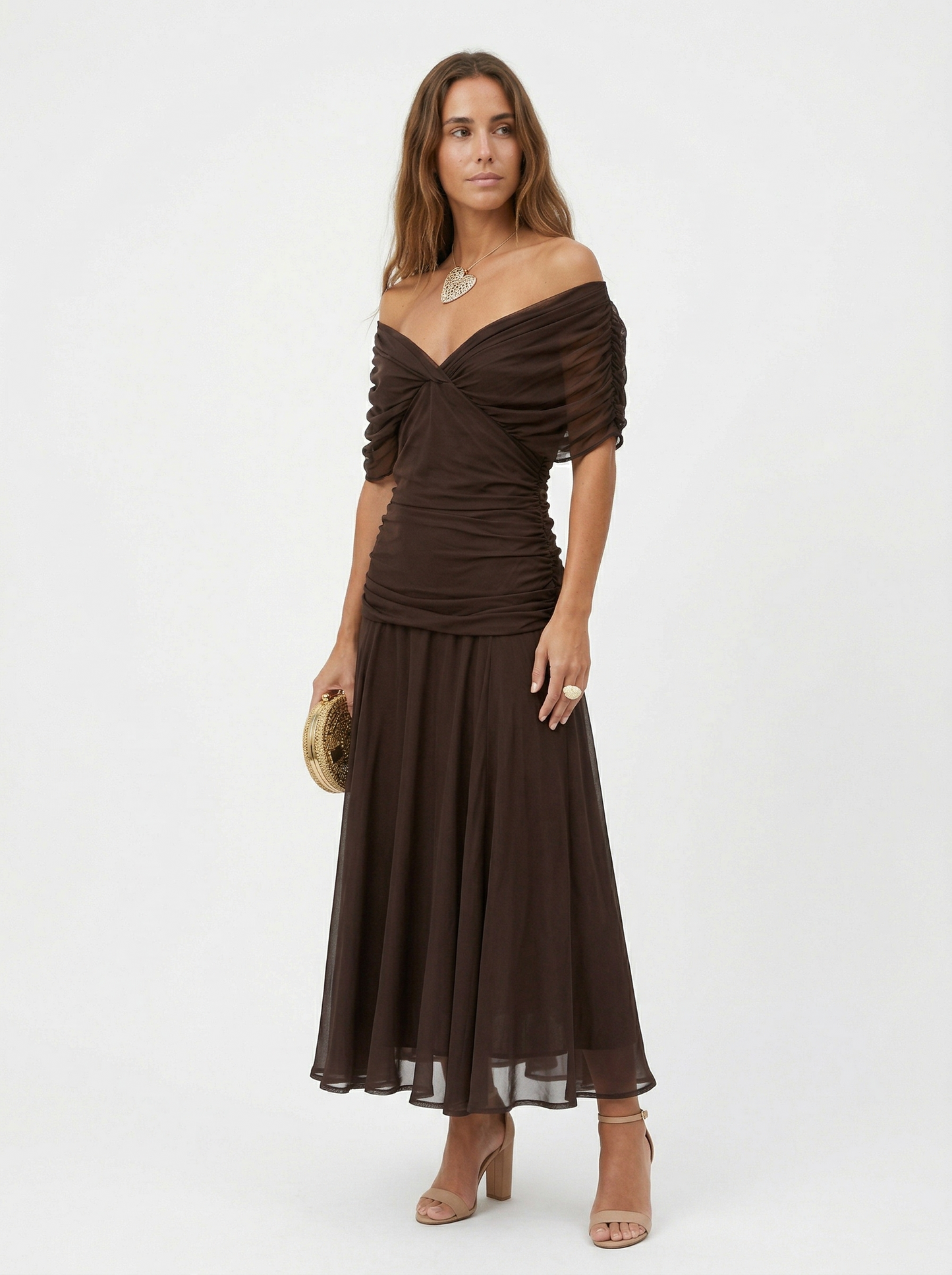 Robe longue avec decollete en V