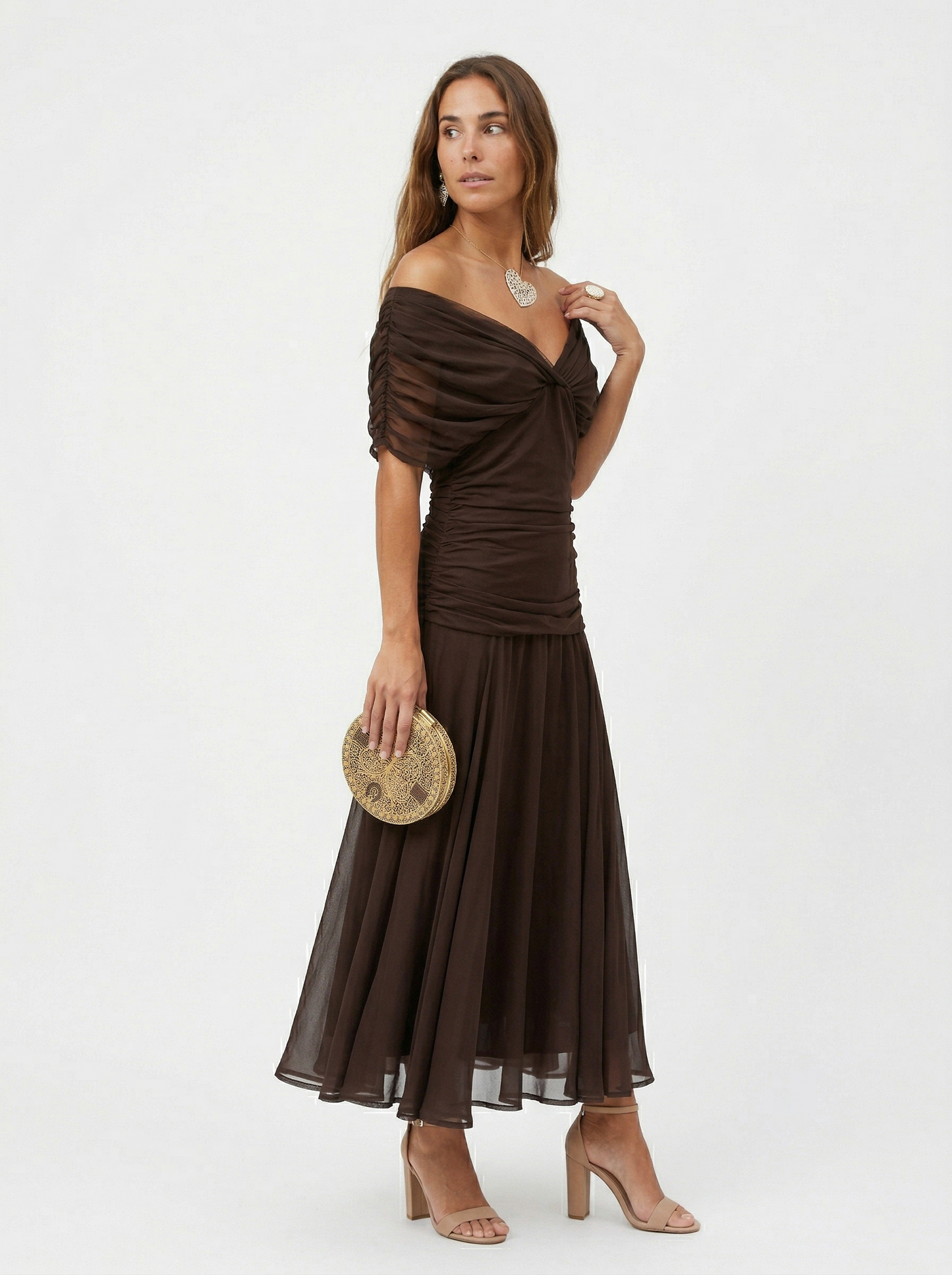 Robe longue avec decollete en V