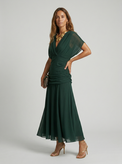 Robe longue avec decollete en V
