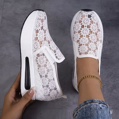 Aéra - Baskets en Dentelle Florale à Velcro